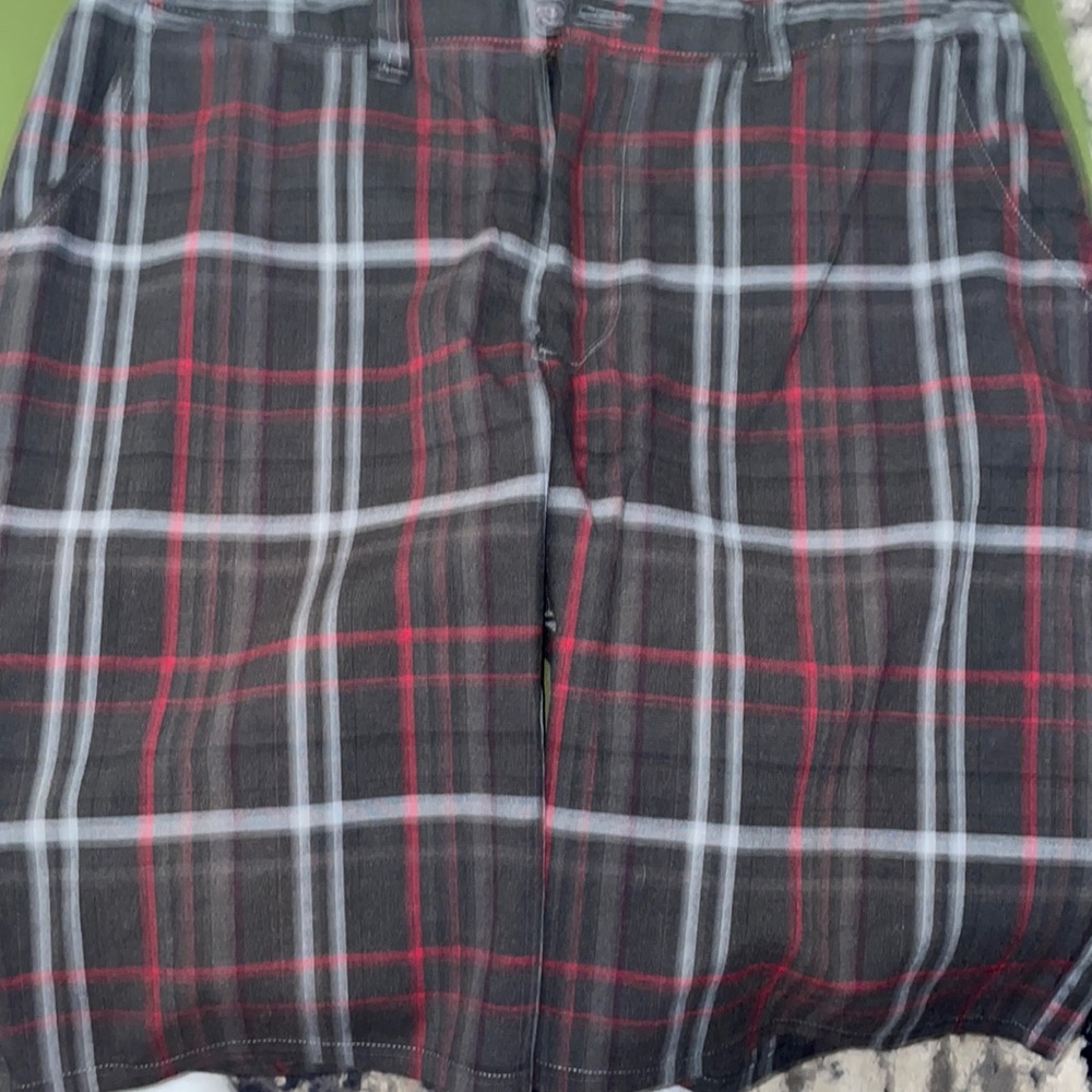 TRAVIS MATHEW SHORTS